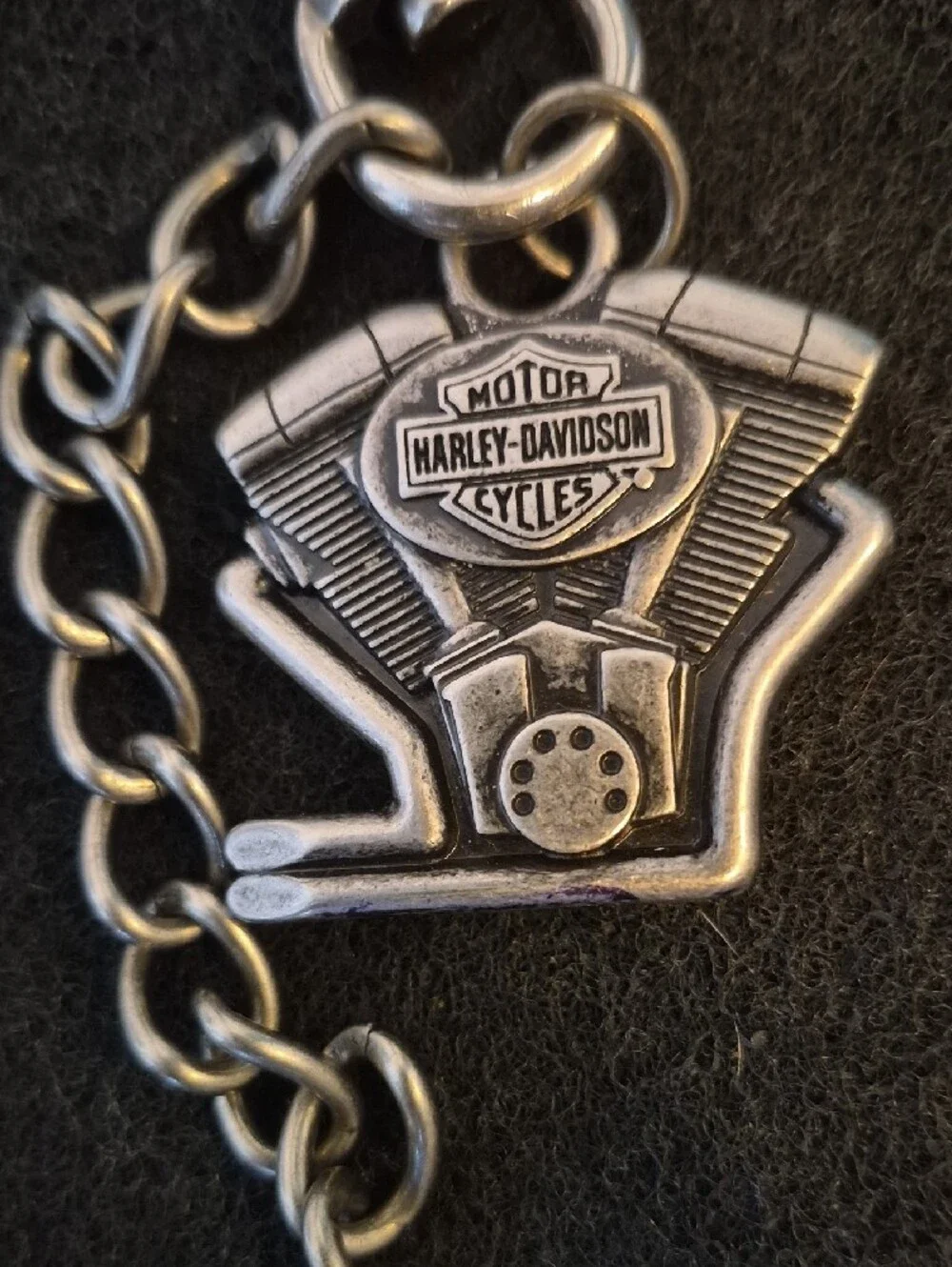 Harley-Davidson Silver Tone Chain Key & Engine Charm Holder